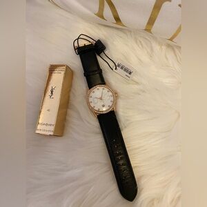 NWT-D&G Dolce & Gabbana Women's DW0501 Gloria Rose Gold BLACK LEATHER Watch